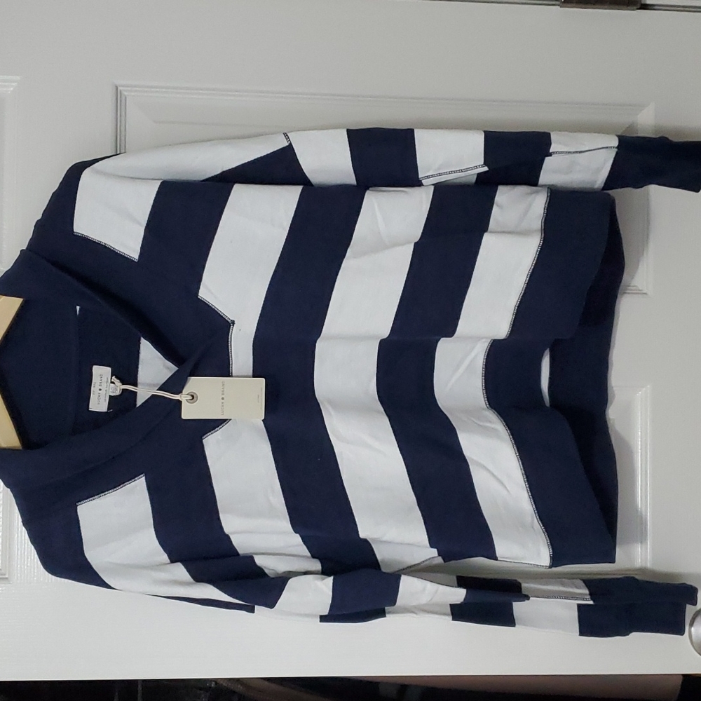 Vneck pull over